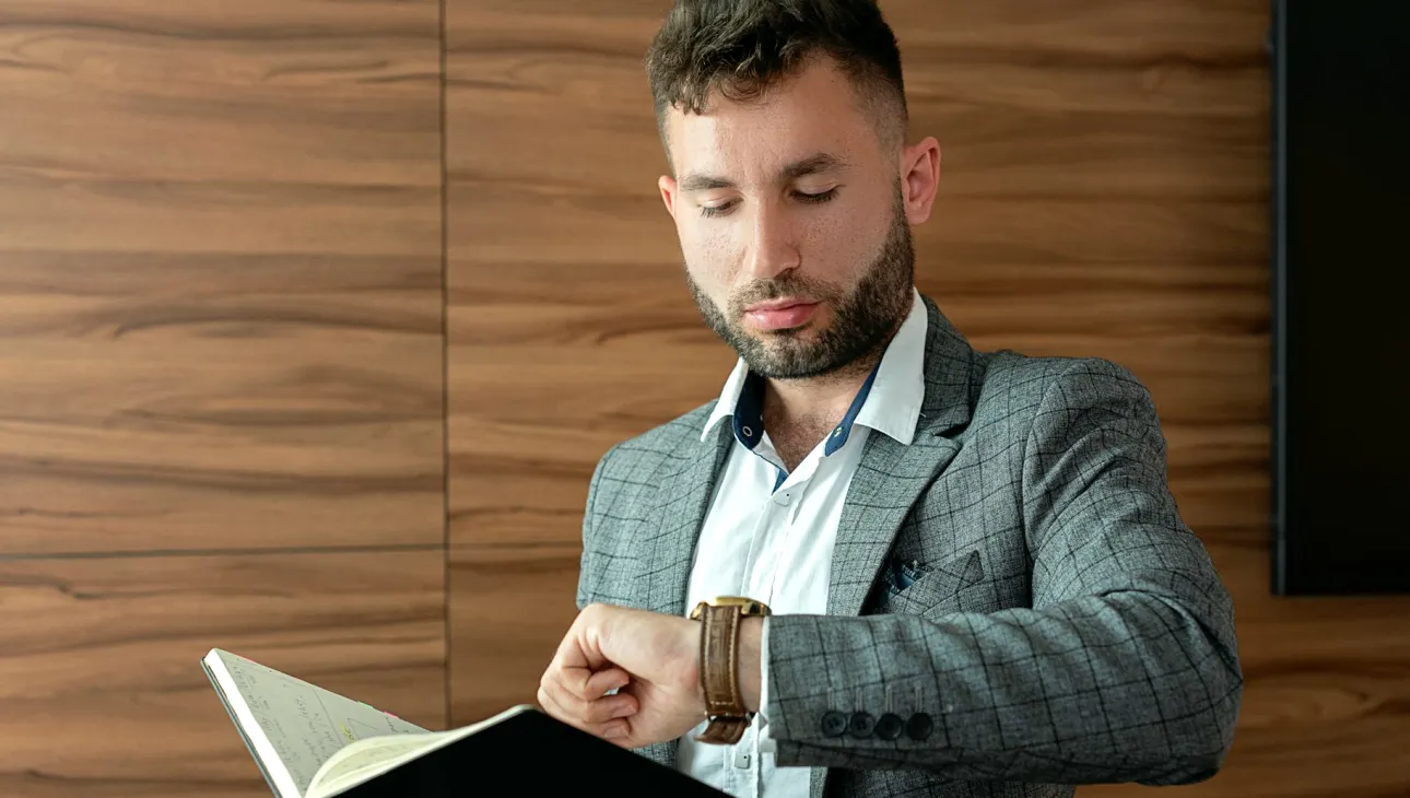 Six Timing Mistakes That Throw a Live Programme Off Course